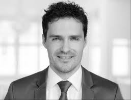 The Successful MANAGement of strategic renewal through INTERNAL COPORATE  VENTURe