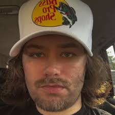 That feeling you get when a logo you designed is everywhere. The Buccaneers  beat the Atlanta Falcons yesterday and I couldn't be more happy. It's fun  seeing the logo I designed on