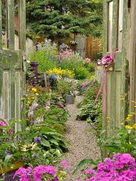Create A Country Garden Beautiful Gardens Cottage Garden Country Gardening