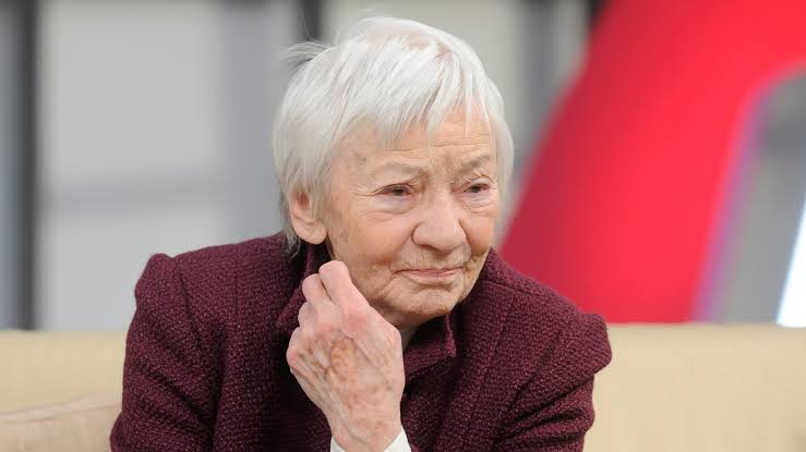 Csernus Mariann egyedül öregedett meg - Blikk