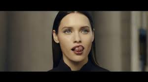 Cookies & cream ice cream dipped in a chocolatey coating, chocolate cookie sauce and milk chocolate with cookie pieces. Magnum Double Cookies And Cream Tv Commercial Unleash Your Wild Side Ispot Tv