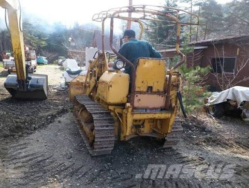 Komatsu D20S-3 Crawler Loader