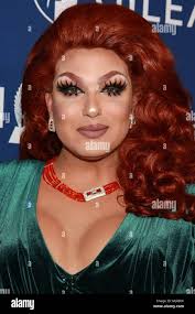 Alexis michelle hi-res stock photography and images