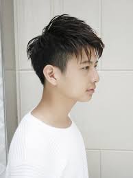 丸顔 ショートヘア メンズ特集 メンズファッションメディア otokomae 男の子の髪 髪型 メンズ ヘアスタイリング