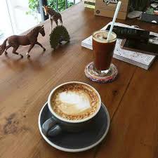 مقهى ومحمصة كوب وكنبة