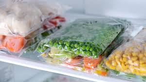 But if you harvest a large crop of peas and need to keep them for other times of the year, freezing them is an option that will still keep a lot of. Freezing And Thawing Fresh Food 8 Dos And Don Ts Everyday Health