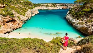 Der strand ist guter sand mit viel platz und nicht zu vielen. Die 10 Schonsten Strande Und Buchten In Spanien Die Man Besuchen Sollte