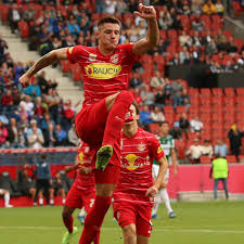 The official website of fc red bull salzburg with news and background information about the club and the teams, an interactive fan zone and our online shop. Ydcs25qwp4hmdm