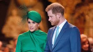 Meghan markle is due to give birth any day now and royal fans are desperate to get a glimpse of the newborn baby when they arrive. Meghan Markle Prince Harry Quit The Royal Family Via Email Stylecaster