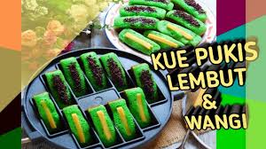 Pukis pandan lembut menul bersarang takaran sendok. Resep Kue Pukis Pandan Lembut Dan Wangi How To Make Pukis Cake Pandan Gentle And Fragrant Youtube