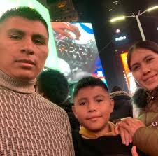 Leonidas Iza precandidato a la presidencia de la República Leonidas Iza  será precandidato a la presidencia de la República, así lo dieron a conocer  los dirigentes del Movimiento Indígena y Campesino de