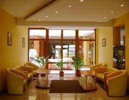 How can i contact grand hotel astoria? Hotel Astoria Mamaia