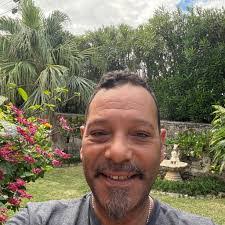 Norma Whipple's Instagram, Twitter & Facebook