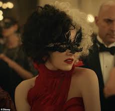 Emma stone as estella miller/cruella de vil: Emma Stone Shows Off Wicked Side In New Cruella Posters That Reveal More About Film S Characters Latest Celebrity News