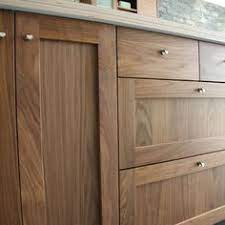 These offer a streamlined appearance and must be very carefully installed to ensure the doors and drawer fronts do not bind into adjacent cabinetry or walls. 51 Frameless Kitchen Cabinets Ideas Frameless Kitchen Cabinets Kitchen Cabinets New Cabinet