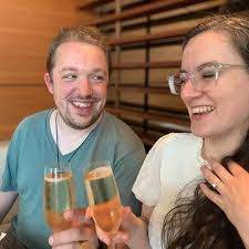 Bradley Crist's Instagram, Twitter & Facebook