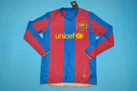 Sporting a checkered design for the first time, the home jersey channels barcelona pride inspired by the iconic grid layout of the city. Barcelona 2007 2008 Home Long Sleeve Retro Jersey Free Shipping