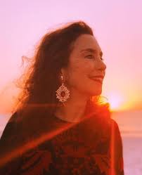 About — Audrey Appleby