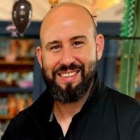 3500+ "Dax!" profiles