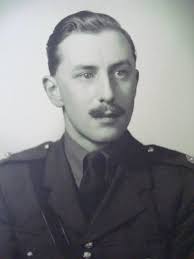 New pic of Gavin Casalegno❤️ with a new fan !