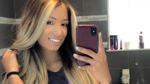 She is one of the popular kids. Sasha Banks Tries Out New Look With Brown Blond Highlighted Hairstyle Photos Ewrestling