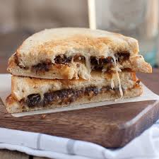 Bistro French Onion Soup Group Vegetarian Sandwiches Worth Writing Home About With Images French Onion Soup Sandwich Soup And Sandwich Recipes