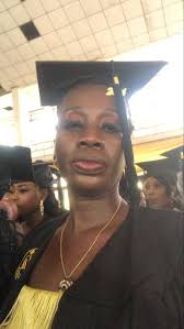 Congratulations to me I'm now certified cosmetologist in town today pls  wish me well 🙏❤️❤️🥂🥂🥂🍾🍾🍾🍾🍾