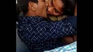 Indian train sex - XVIDEOS.COM