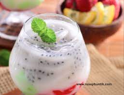 Berbagi Resep Minuman Dingin Dan Segar Yaitu Resep Es Kelapa Agar Agar Selasih Segar Mudah Dibuat Bahan Membuat Es Kelapa Minuman Ba Resep Resep Minuman Buah