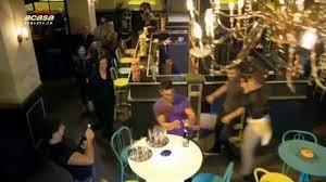 O noua viata este despre lanțul evenimentelor care se întâmplă atunci când două familii foarte diferite se intersectează. O Noua Viata Episodul 27 Reluare Www Filme Serialehd Ucoz Ro Video Dailymotion