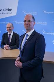 Author sposarella 29 sep 03, 08:16. Einfuhrungsgottesdienst Fur Neuen Prases Der Evangelischen Kirche Im Rheinland Ak Kurier De