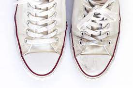 How To Clean And Whiten Converse Shoes Without Bleach