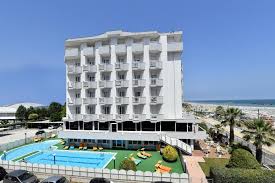 The hotel has a large private solarium and swimming pool, where adults and children can relax safely and have fun with entertainment and aperitifs and theme parties. Hotel Mexico Rimini Updated 2021 Prices