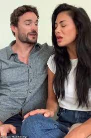 Nicole scherzinger was born on june 29 in honolulu, and raised in louisville, kentucky. Nicole Scherzinger Performs A Romantic Duet With Boyfriend Thom Evans For Her Locked Out Birthday Fr24 News English