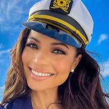 Photoshoot Makeup Near Me: Hb, CA