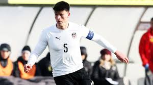Saliba's fine form back in france, though, did little to quell the constant. Ofb Talent Flavius Daniliuc Verlasst Den Fc Bayern Fussball International Frankreich