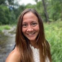 Tiffany Seale's Instagram, Twitter & Facebook