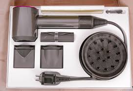 Save 10% on dyson any order w/ promo code. Dyson Haartrockner Der Supersonic Fohn Im Test Beauty Report