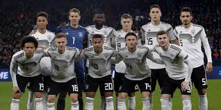 Voetballers geven winst uit handen. Duitse Pers Walgt Van Katastrophe Onherkenbaar Extreem Zwak Oranje Voetbalprimeur Nl