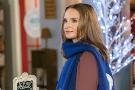 Rachael leigh cook / performances Rachael Leigh Cook Discusses Hallmark Stigma Possible Freddie Prinze Jr Reunion