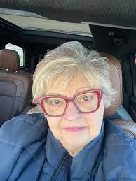 Haircut suggestions for older ladies with no color added