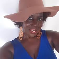 The Royal Affair Poetry Podcast- Episode 44 with Poetess and Best Seller  Author Queen P 👑 by The Royal Affair : 👑 Queen P