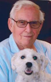 Robert Kyer's Instagram, Twitter & Facebook