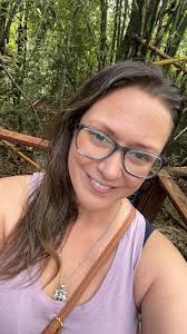 Hi all! I just wanted to introduce myself and share a photo that I took, a  fun selfie at the zoo! I am excited to join this group!