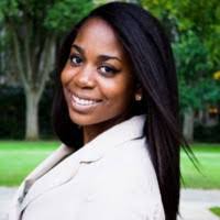 Arian Shaw's Instagram, Twitter & Facebook