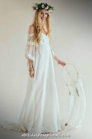 Abbiamo pensato di far rivivere i bellissimi abiti da sposa di svariate epoche, proponendovi un angolo vintage nel quale potervi tuffare nel passato indossando un originale ed autentico abito vintage. Collezione Vintage Abiti Da Sposa 2018 Di Rue De Seine Abiti Da Sposapiu Belli Abiti Da Sposa Abiti Da Sposa 2018 Abiti