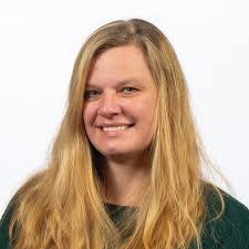 Julie Lemon's Instagram, Twitter & Facebook