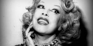 Y tú, ¿de qué te ríes?