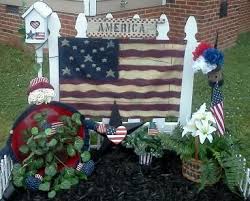 Pin By Blessed Wife Mom Nana On My Decorated Fences Holiday Decor Holiday Wreaths July Crafts