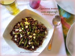 Il profumo della pancetta, il sapore degli asparagi e il filante formaggio, renderanno le vostre patate al forno perfette: Quinoa Rossa Con Asparagi E Formaggio Dolce